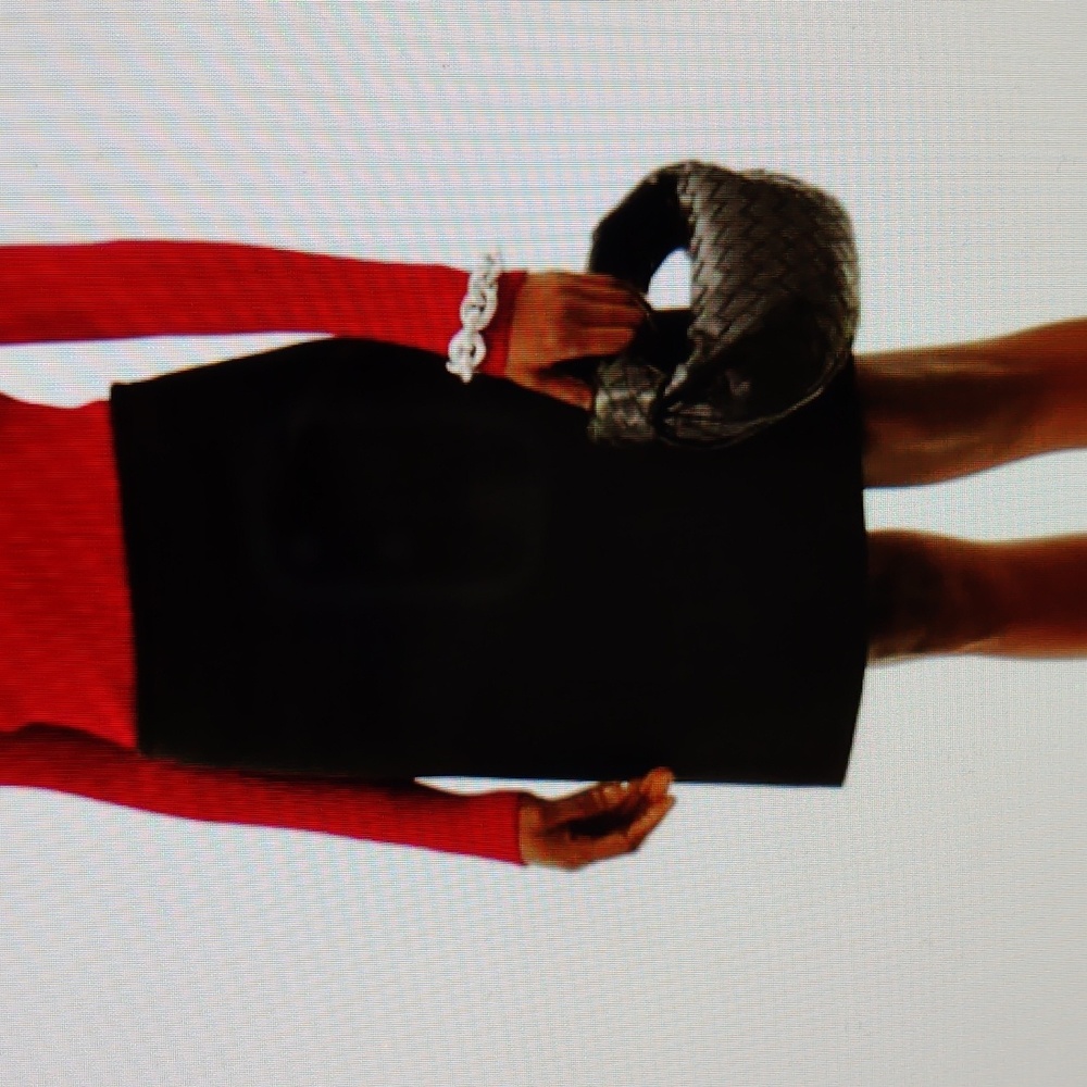 Bottega Veneta High-rise A-line Skirt in Black. Waist: approx 28 inches (size 38